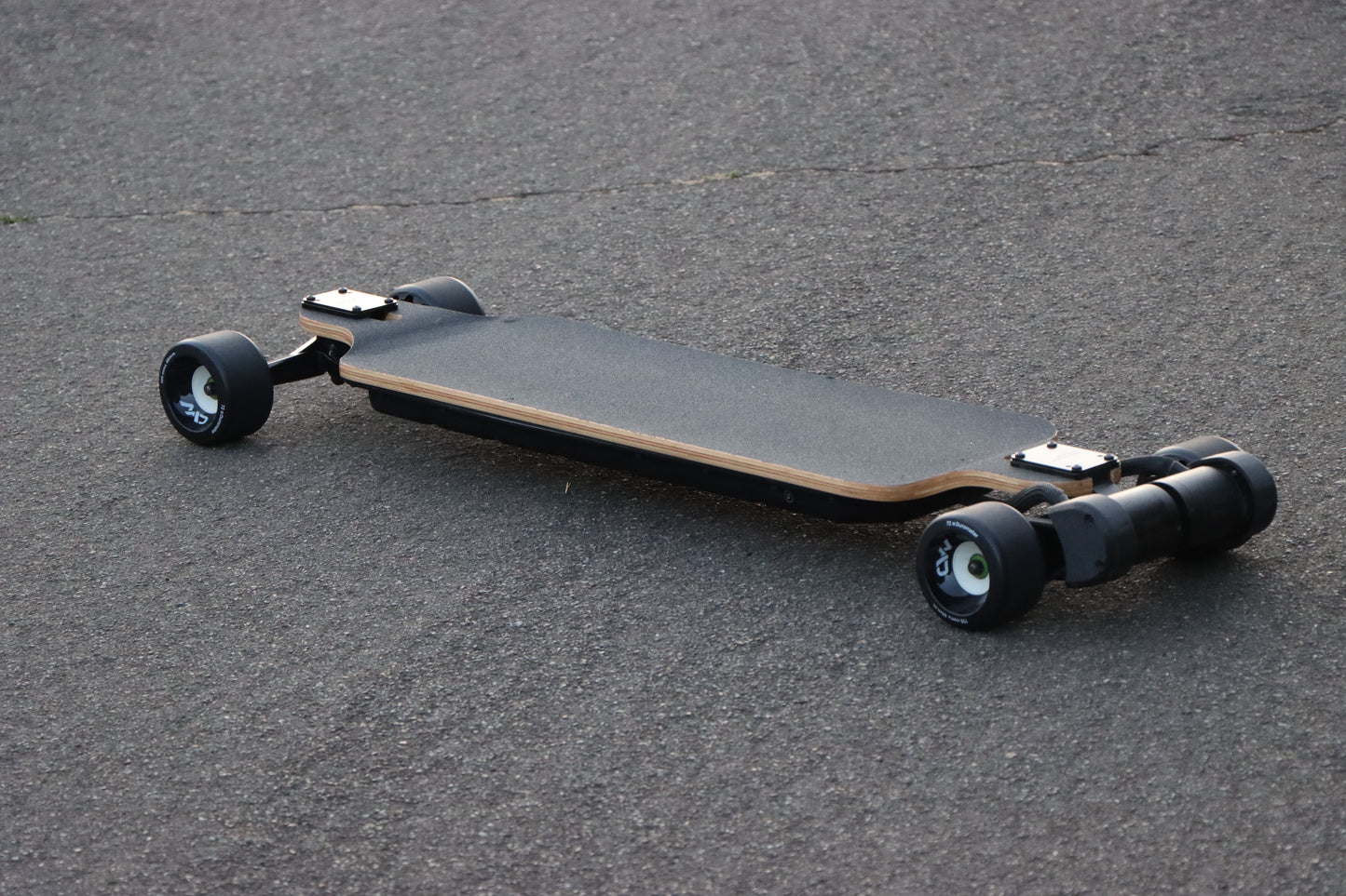 Demon 3.0 Electric Skateboard - Complete
